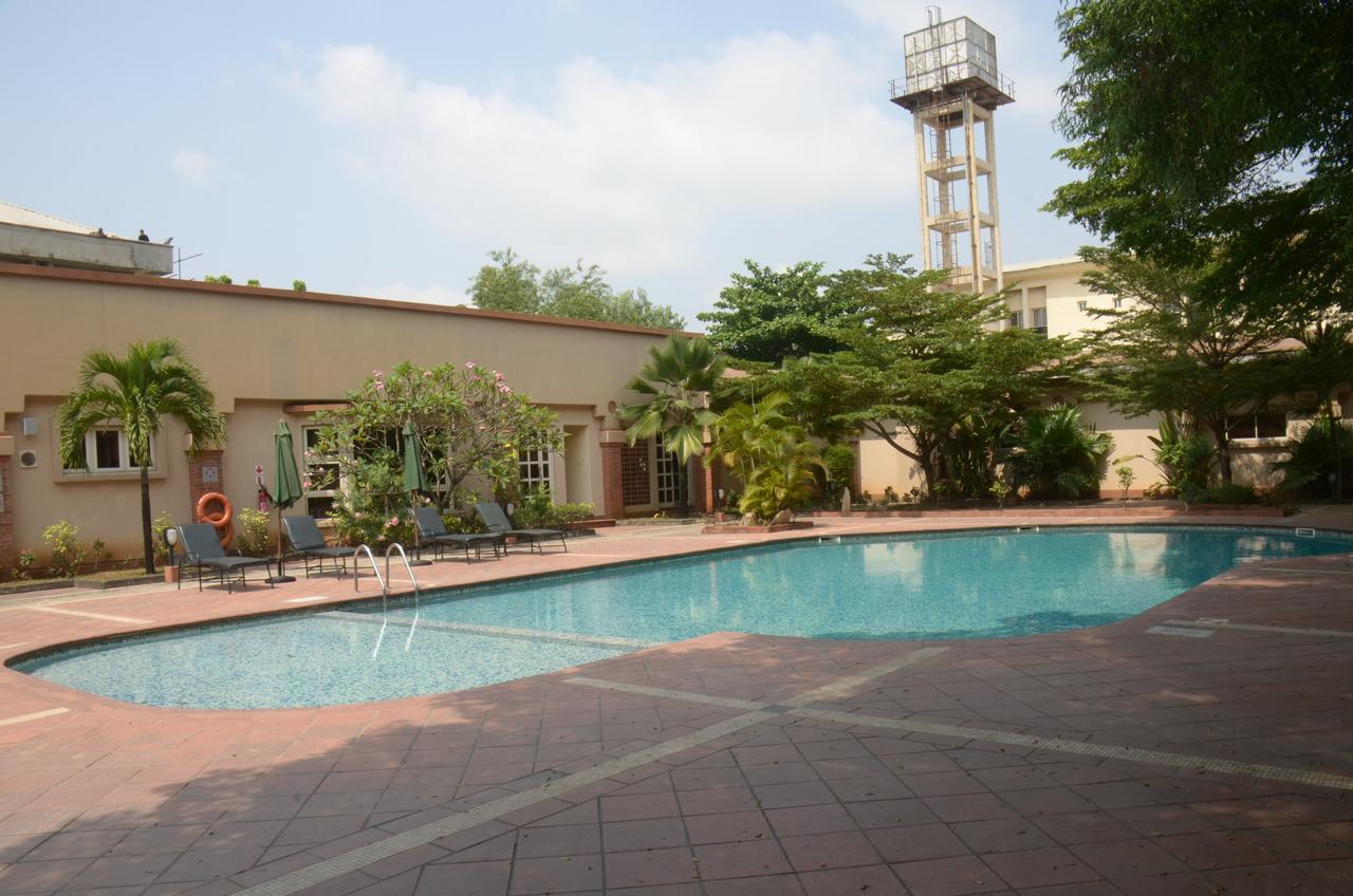 Oakwood Park Hotel Леккі Екстер'єр фото